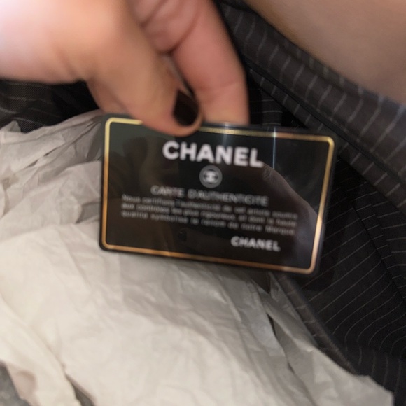 Authentic Washed Calfskin Drawstring Tote Beige - Picture 8 of 9